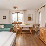 Gaestehaus Bergstueberl Gæstehus 4*