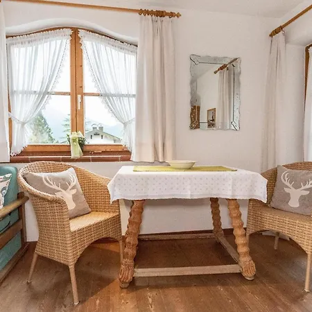 Gaestehaus Bergstueberl Gasthuis Reit im Winkl