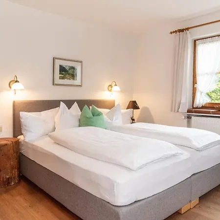 Konukevi Gaestehaus Bergstueberl Reit im Winkl
