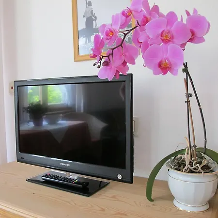 Konukevi Gaestehaus Bergstueberl 4*