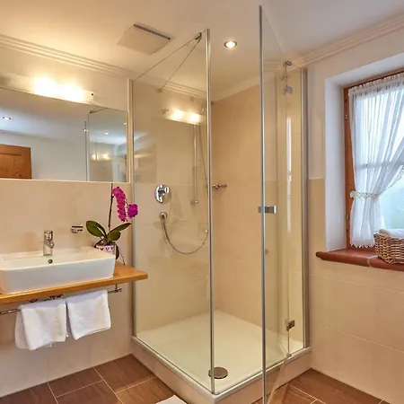 Gaestehaus Bergstueberl 4*