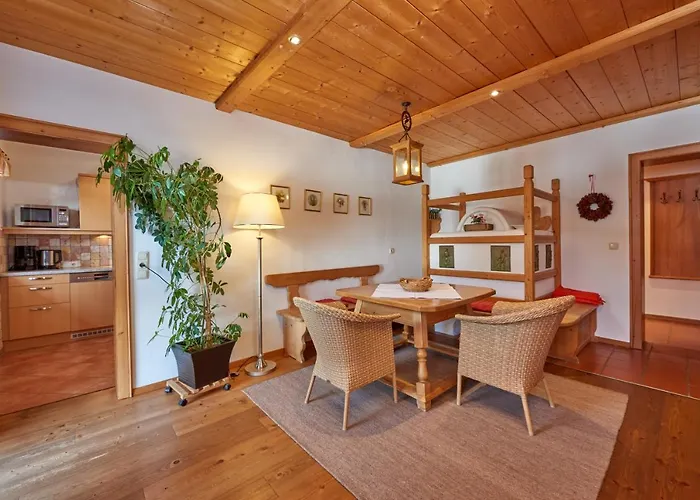 Gæstehus Gaestehaus Bergstueberl