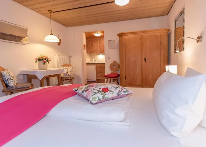 Gaestehaus Bergstueberl 4* Reit im Winkl